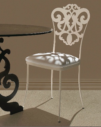 The Chair Giusti Portos