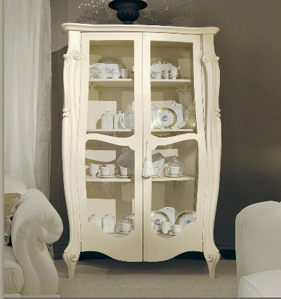 Showcase, Giusti Portos