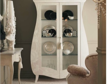 Showcase, Giusti Portos