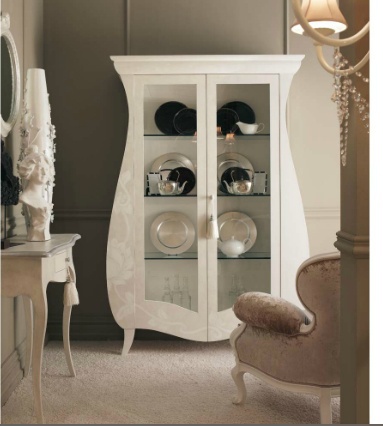 Showcase, Giusti Portos