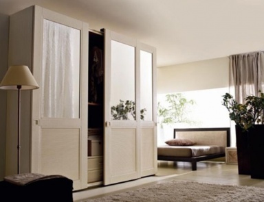 Wardrobe with sliding doors Oasi, Benedetti (furniture: wardrobe, Italy)