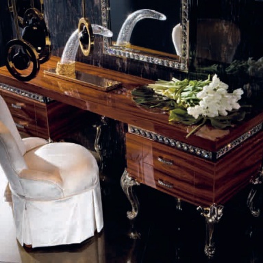 Dressing table Queen