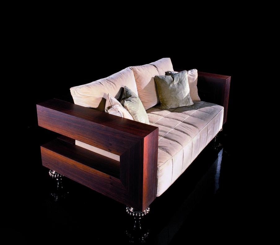 Sofa Wilson, JC Passion