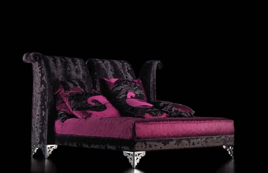 The Rialto bed, JC Passion