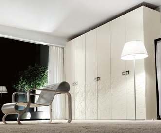 The Roseto wardrobe, Benedetti