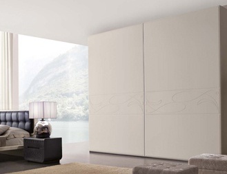 Wardrobe with sliding doors on the frame of tamborito Violino, Benedetti