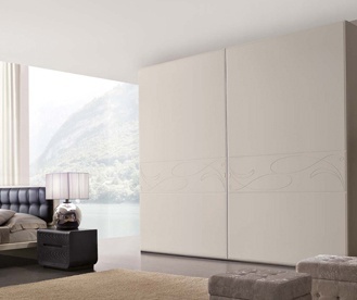 Wardrobe with sliding doors on the frame of tamborito Violino, Benedetti