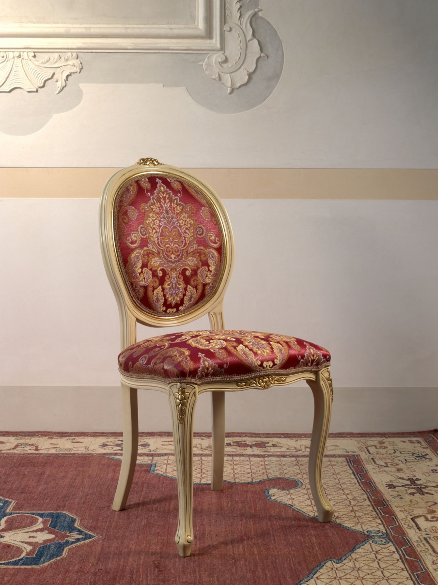 A chair with oval backrest, Arca