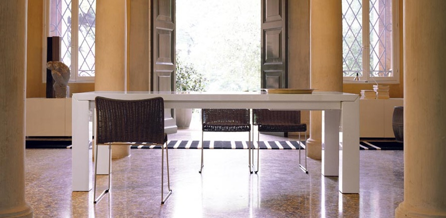 Dining table, Olivieri