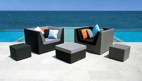 Chair with foot bench, Royal Botania