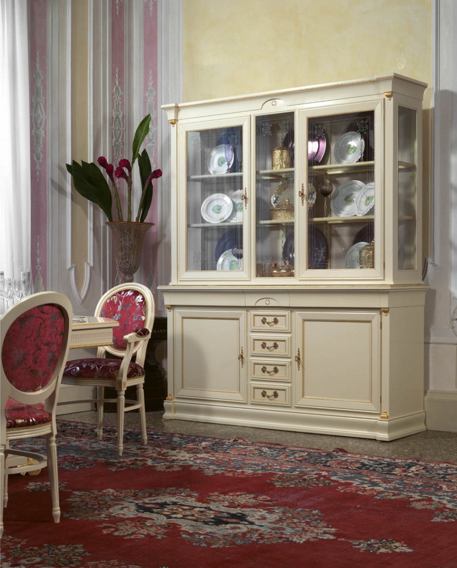 Cupboard factory Arca