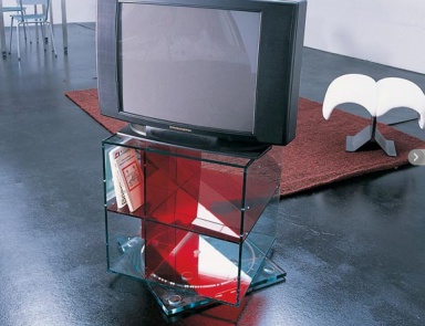 Furniture for TV, Frighetto