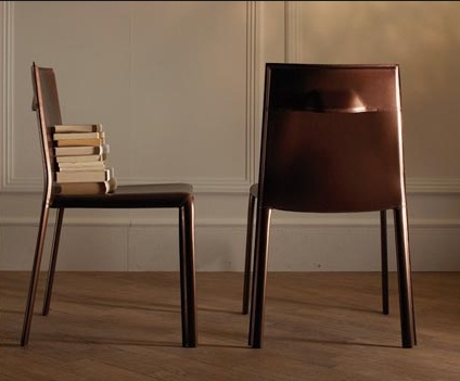 The Mia Chair, Frighetto