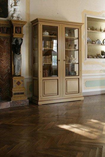 Showcase with glazed fa?ade, Ca' d'oro