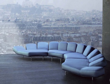 The Handy Sofa, Futura
