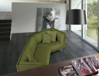 The Metropolis Sofa, Futura