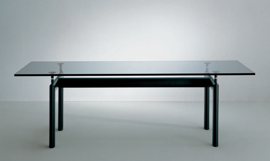 Dining table with frame of metal tubes Museum, Alivar