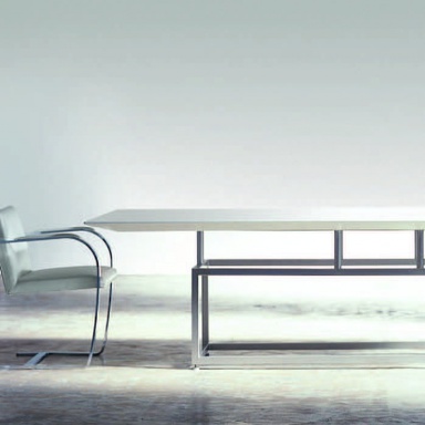 Dining table Vernissage