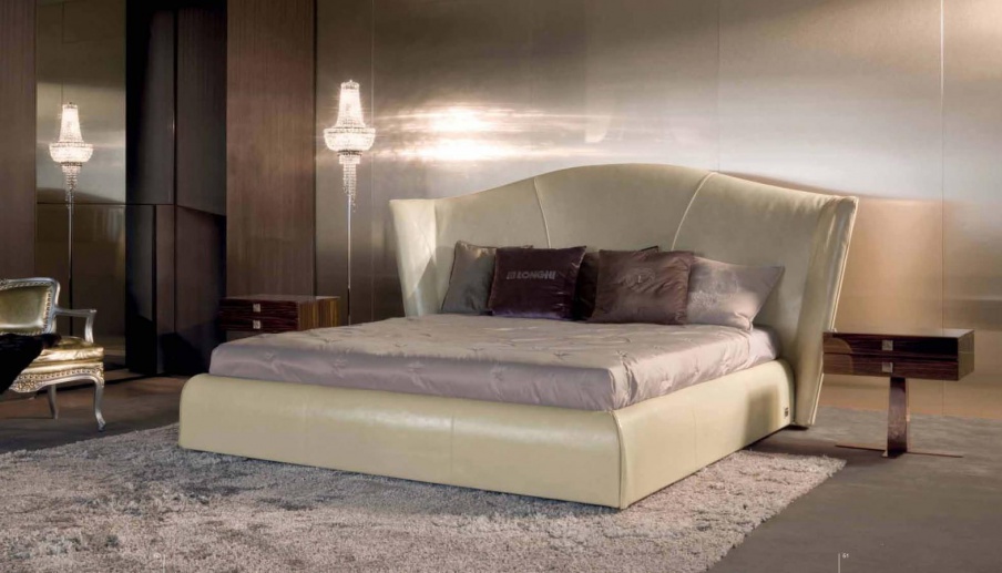 Double bed Heron, Longhi