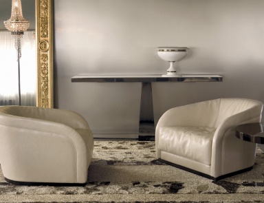 Armchair with a curved backrest, Pearl - Longhi