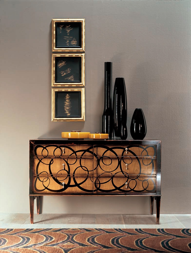 A chest of drawers on a frame of solid cherry C361E, Bizzotto