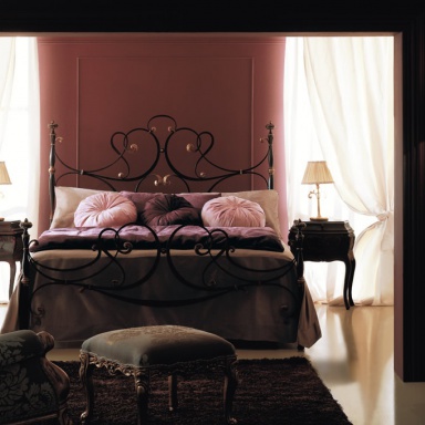 Bed with wrought iron headboard Letto Parsifal
