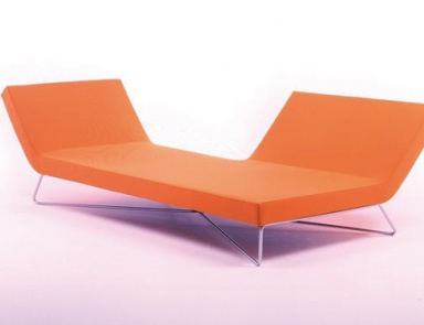 The Slim Sofa, Futura