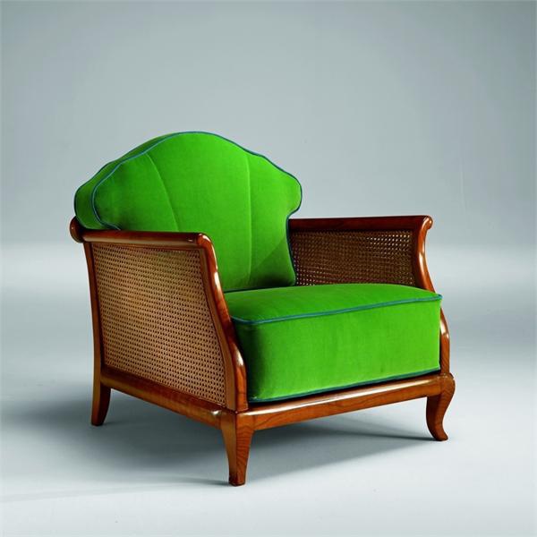 Chair with armrests, Salda