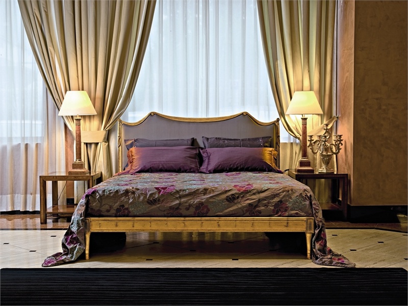 Double bed with upholstered headboard, Salda