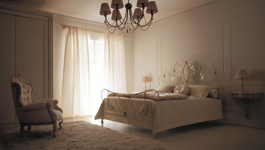 Bed with wrought iron headboard Letto Tiffany, CorteZari - Corte Zari
