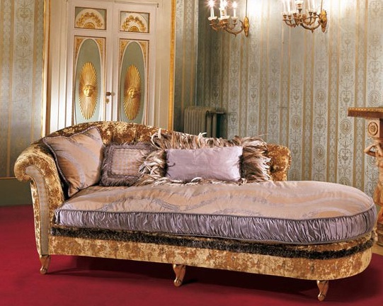 Chaise longue on legs solid wood upholstered fabric Dolcevita, BM Style