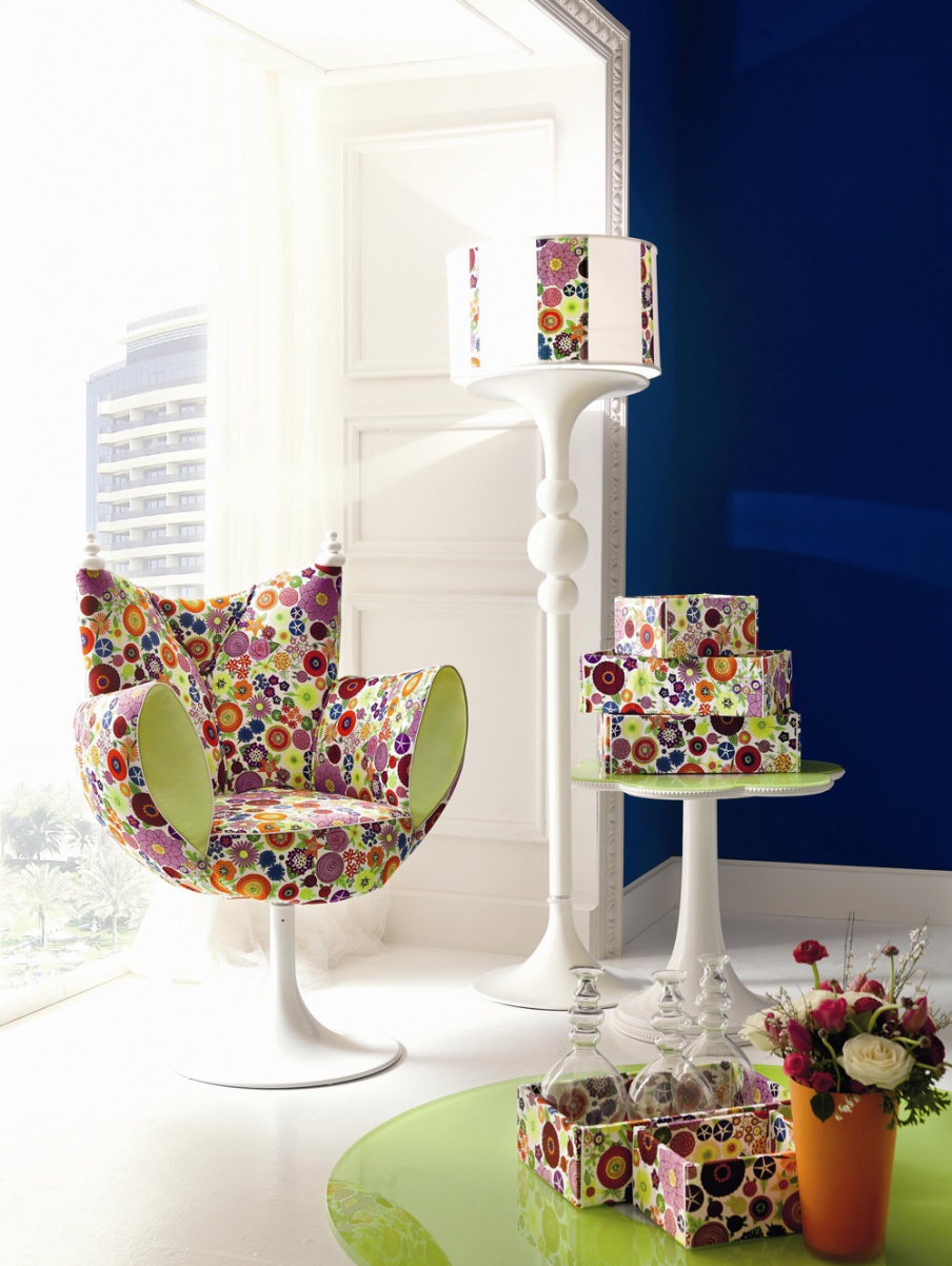 Table with top covered with glass and leather or fabric AH 701, AltaModa