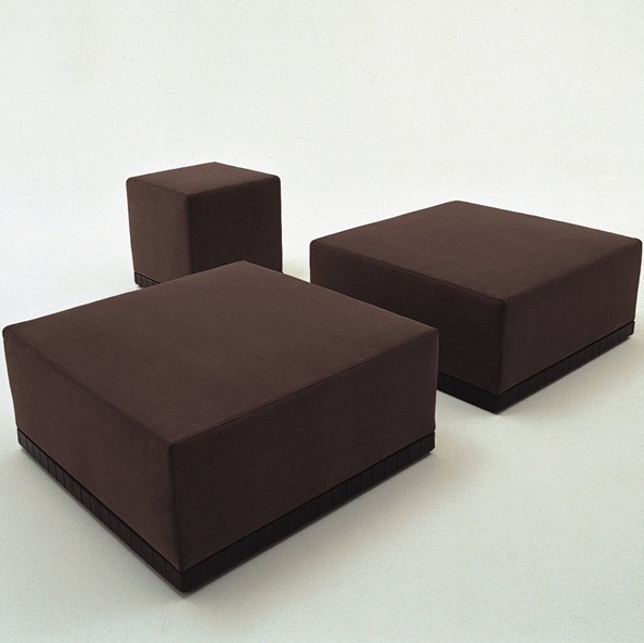 Poof on a frame of plywood upholstered in leather People, Bonacina Pierantonio