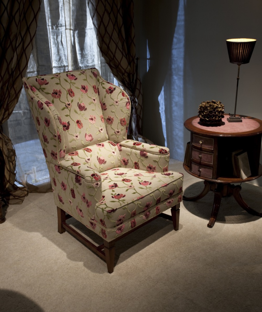 Armchair with frame in solid wood, Annibale Colombo