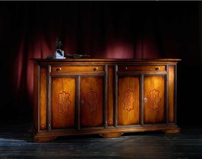 A low chest on legs, Stella del Mobile