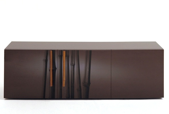 Stand on the frame in lacquered MDF RDM, Bonacina Pierantonio