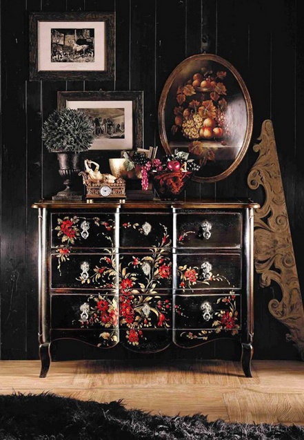 The drawers on figured legs, Stella Del Mobile