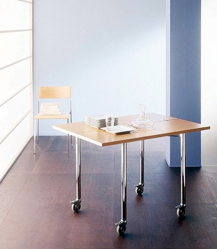 Dining table sliding on a metal frame with the top of the melamine Back, Bontempi Casa