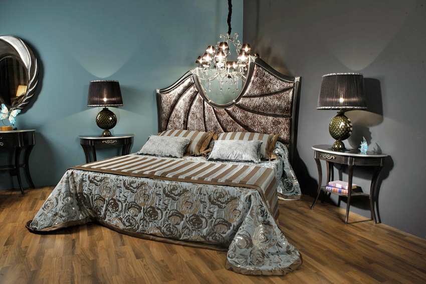 Double bed with high headboard, Tecni Nova
