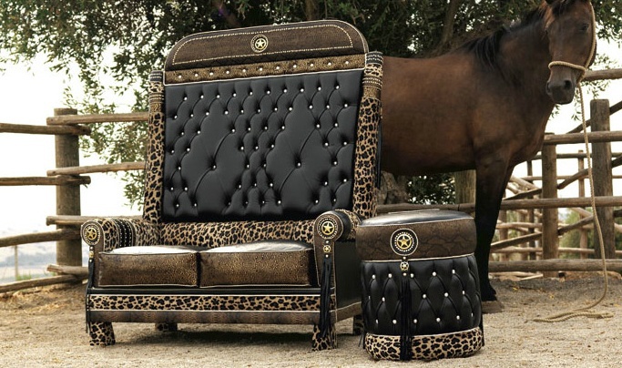 The high-backed chair, Florence Collections