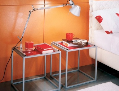 A coffee table on a metal frame with glass top Click Clack, Bontempi Casa