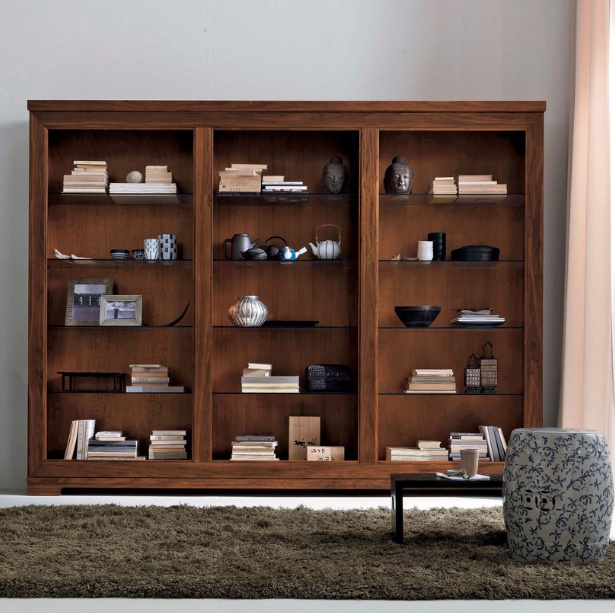 Showcase with three sections on a frame of solid beech 8064L / 8064V, Bruno Piombini