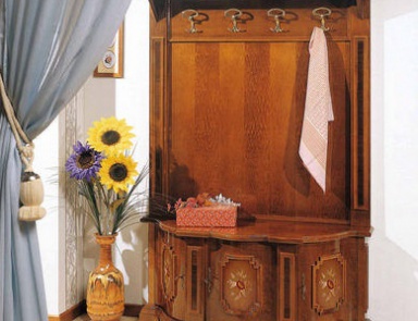 Entrance hall on a frame of solid wood 189/R / 189 / 190, BTC