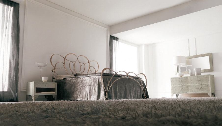 Bed with high headboard Letto Paloma, News - Corte Zari