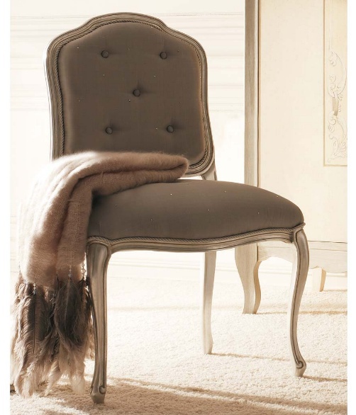 The high-backed chair, Giusti Portos