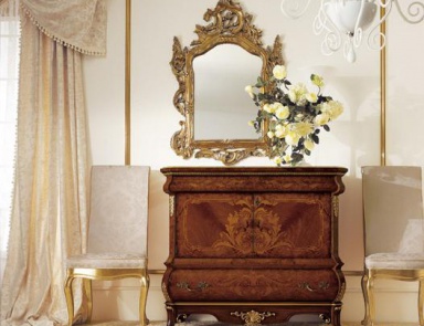 A low chest on legs, Grilli