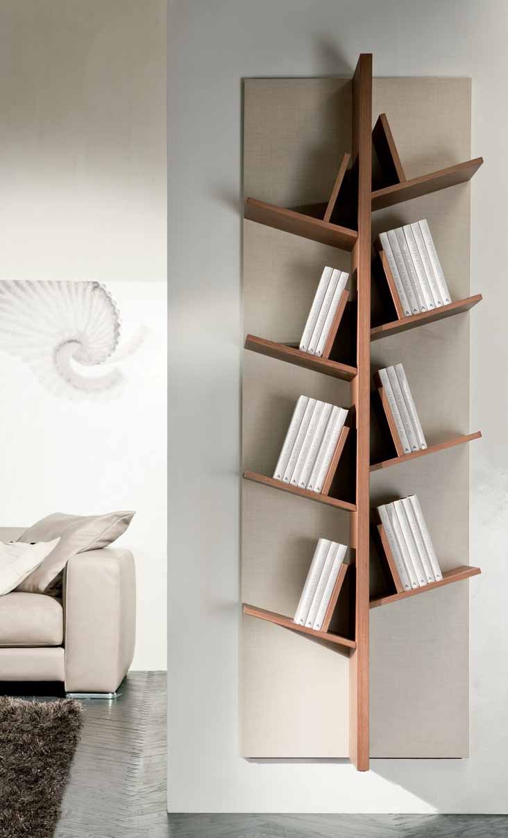 A shelf for books, Pacini & Cappellini