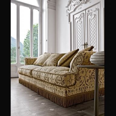Sofa Golden Wings