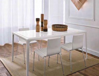 Dining table, Flai
