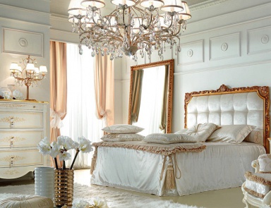 Bedroom with a frame made of poplar wood or Tulip tree, Elena 33, Antonelli Moravio